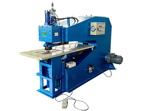 Automatic Feed Veneer Patcher